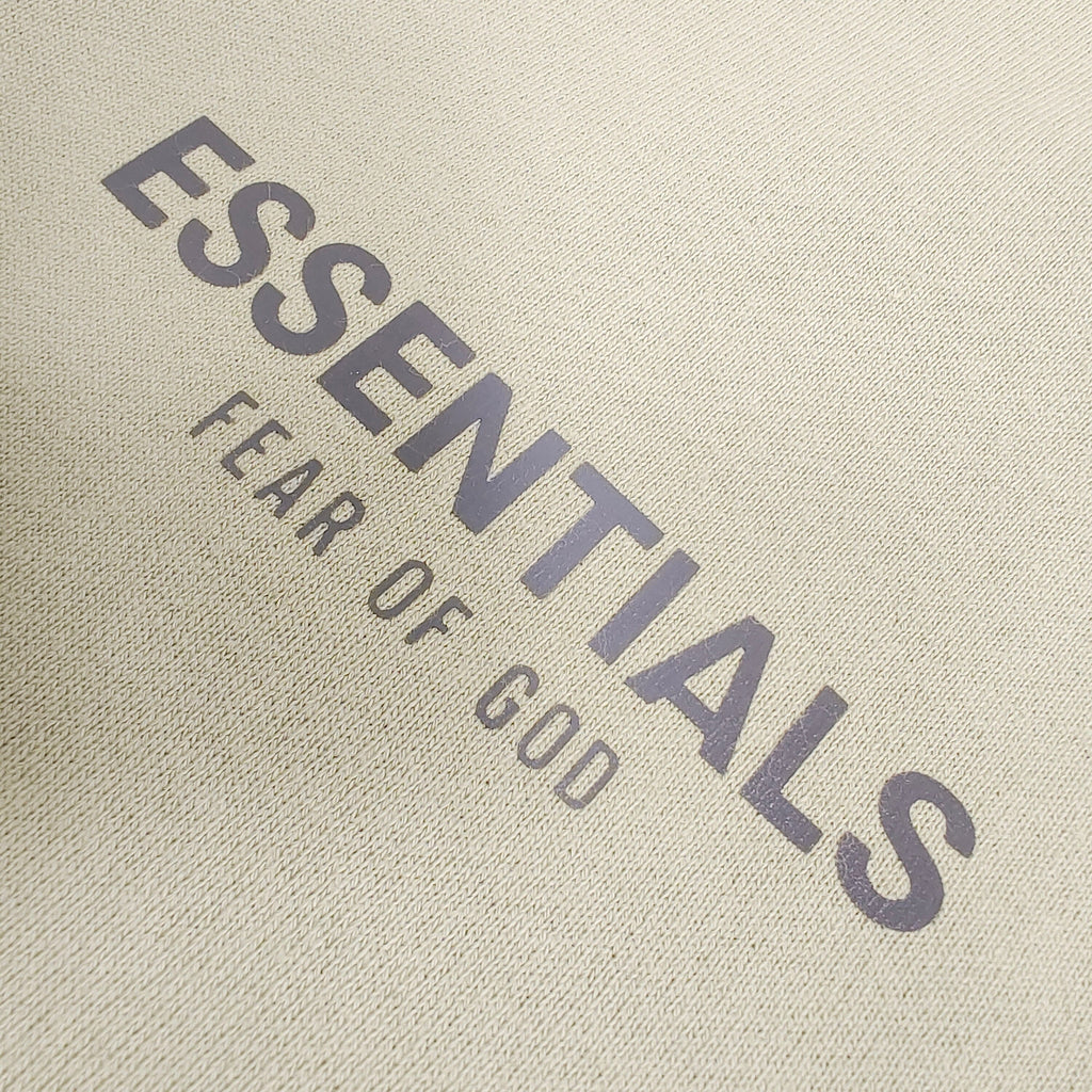 Fear of God ESSENTIALS Relaxed Sweat Shorts