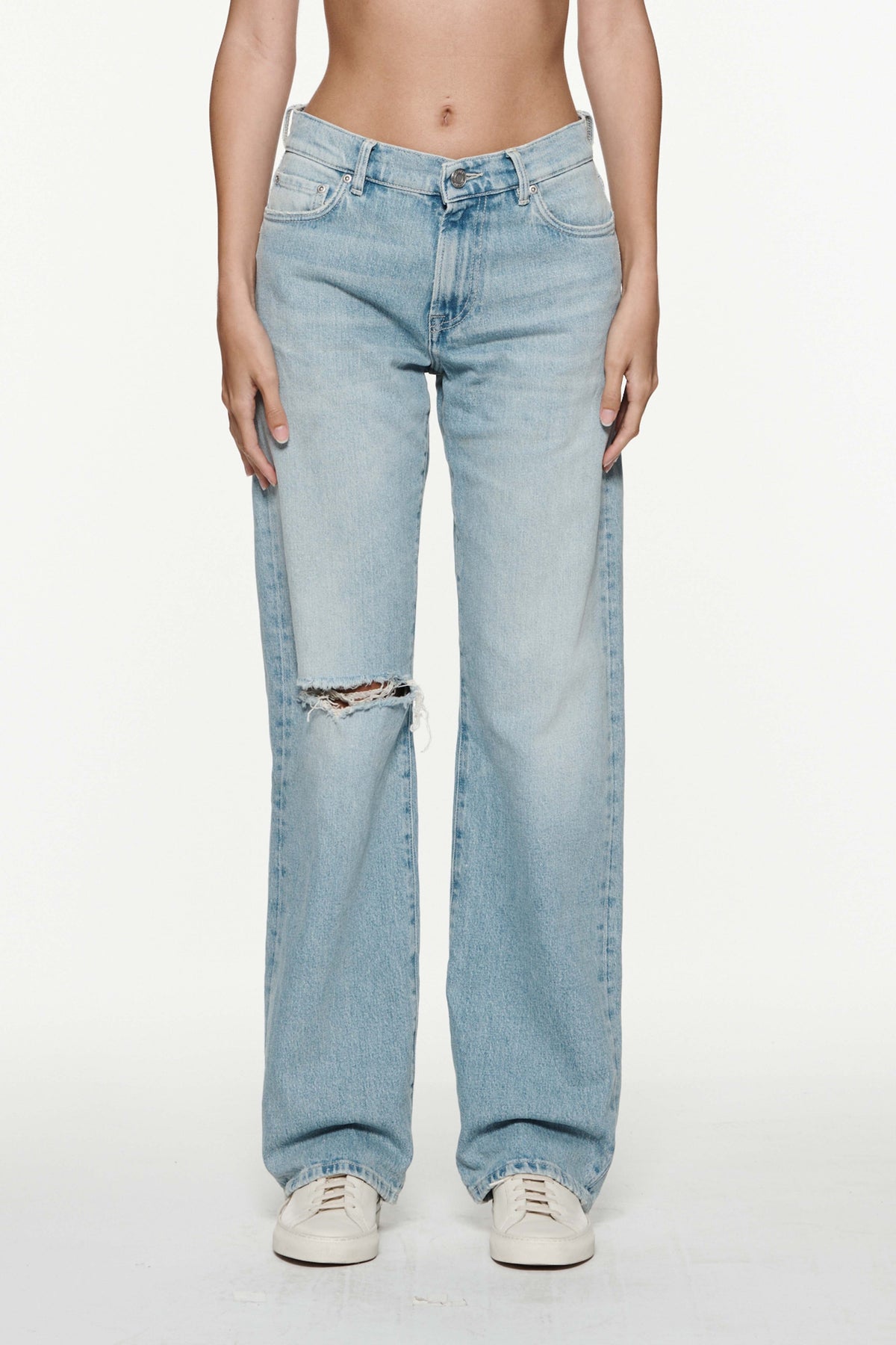 Slim Straight