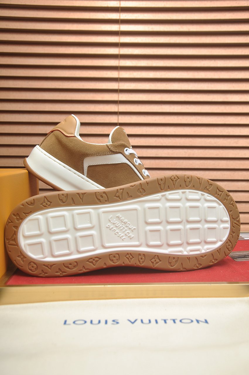 Louis Vuitton Paneled Low-Top Sneakers - Lug Sole