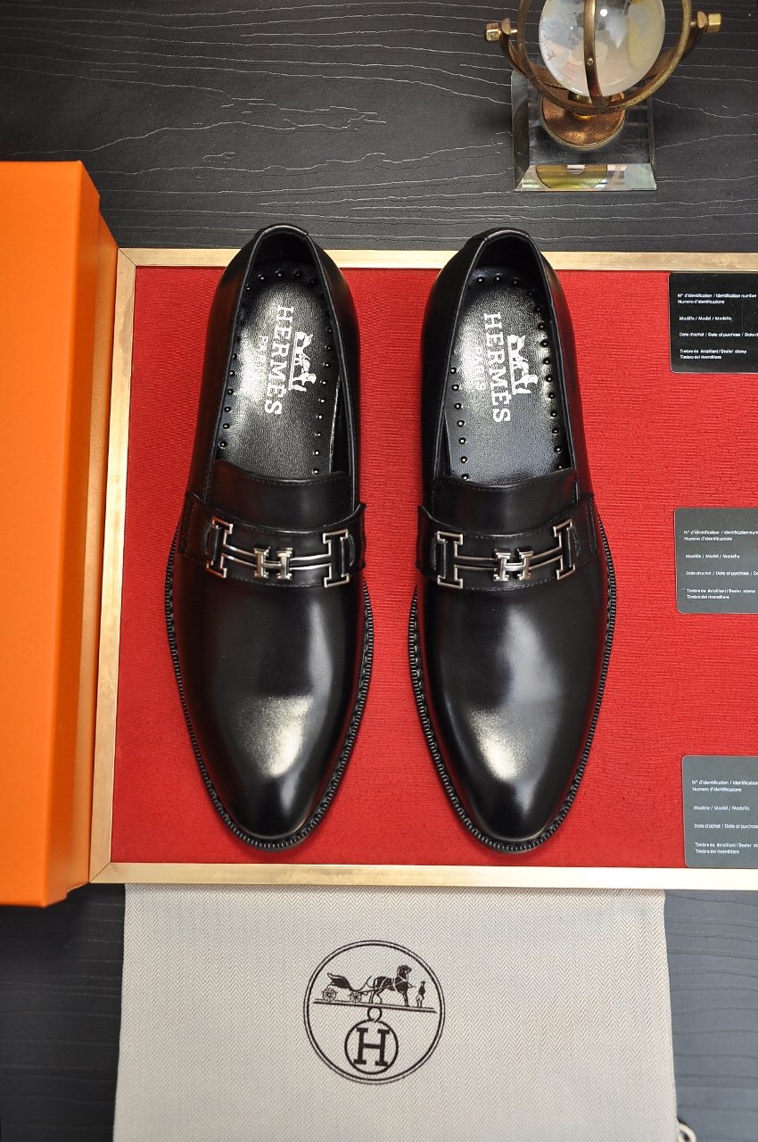 Hermès Men's H-Hardware Leather Loafers